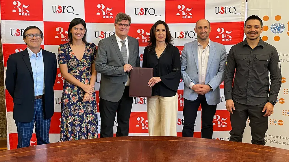 USFQ and UNFPA sign a cooperation agreement to improve data-driven decision-making in Ecuador